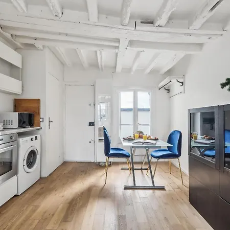 Apartment Flat Near Le Louvre *